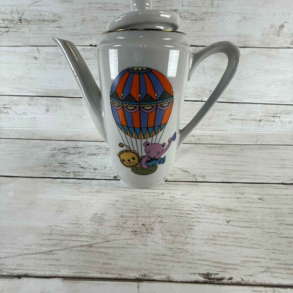 Vintage Kahla GDR Hot Air Balloon Animals Porcelain Coffee Pot East Germany Gold